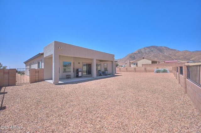 6209 E SADDLEHORN Circle, Hereford, AZ 85615