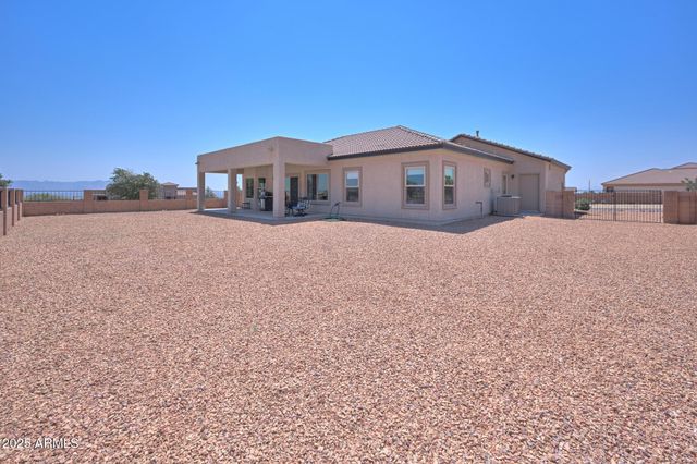 6209 E SADDLEHORN Circle, Hereford, AZ 85615