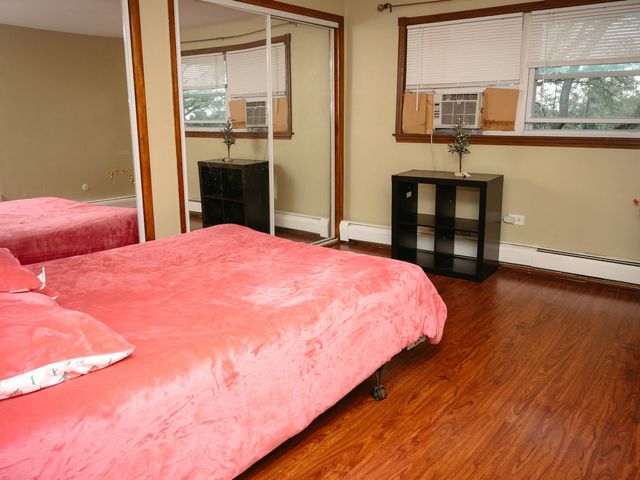 9275 W NOEL Avenue 3C, Des Plaines, IL 60016