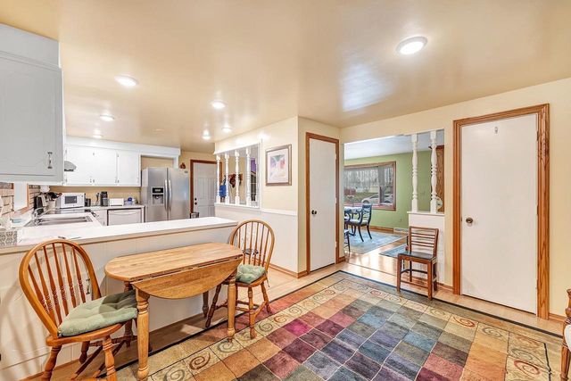 2429 DOWNY STREET, Green Bay, WI 54303