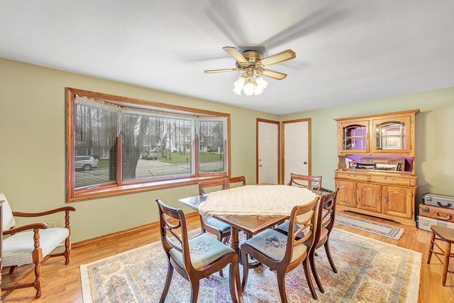 2429 DOWNY STREET, Green Bay, WI 54303