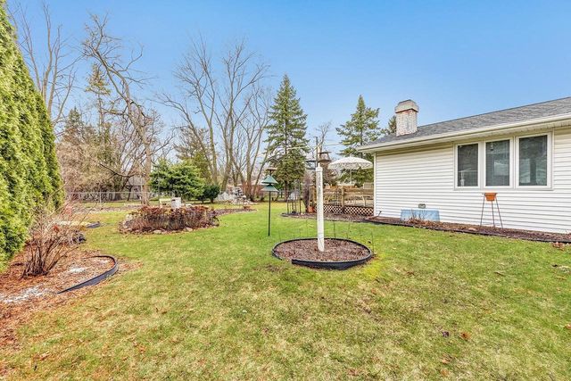 2429 DOWNY STREET, Green Bay, WI 54303