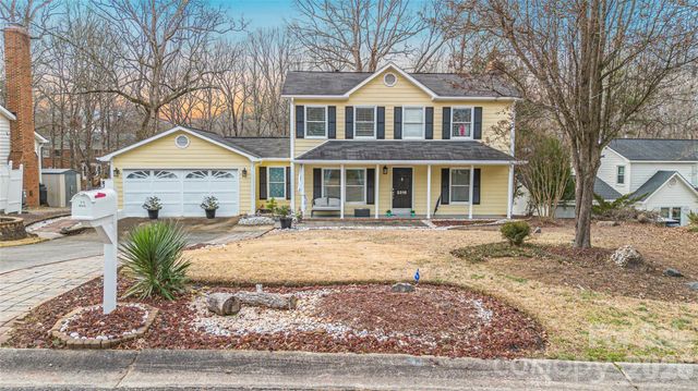 2316 Wineberry Court, Matthews, NC 28105