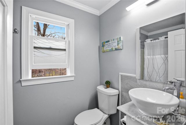 2316 Wineberry Court, Matthews, NC 28105