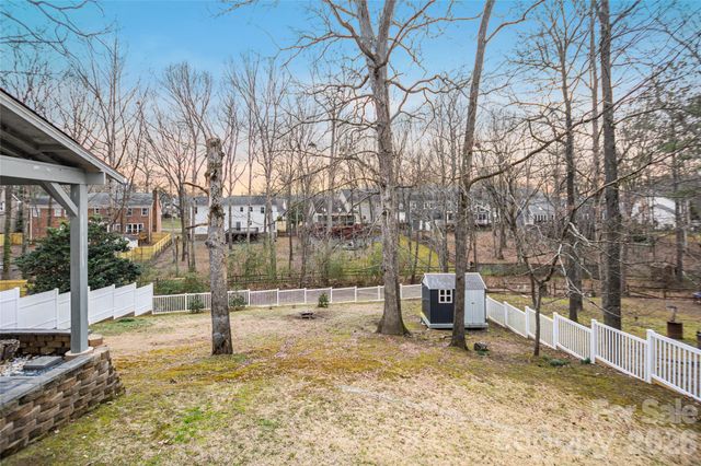 2316 Wineberry Court, Matthews, NC 28105