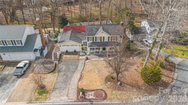 2316 Wineberry Court, Matthews, NC 28105