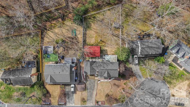 2316 Wineberry Court, Matthews, NC 28105