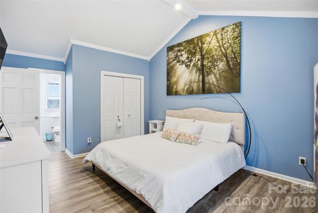 2316 Wineberry Court, Matthews, NC 28105