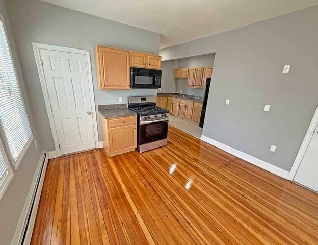 129 S Elm St, Haverhill, MA 01835