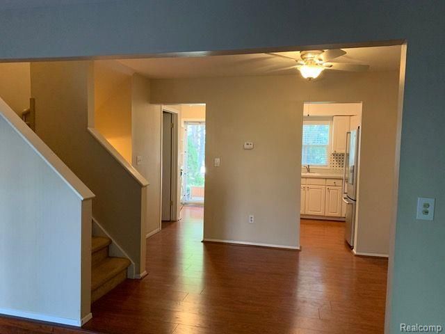1555 Brentwood Drive Apt 149, Troy, MI 48098