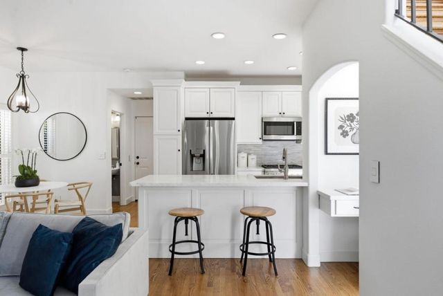 1333 Hoover Street, Menlo Park, CA 94025