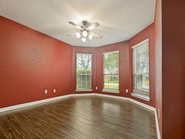 12514 Aubreywood Lane, Houston, TX 77070