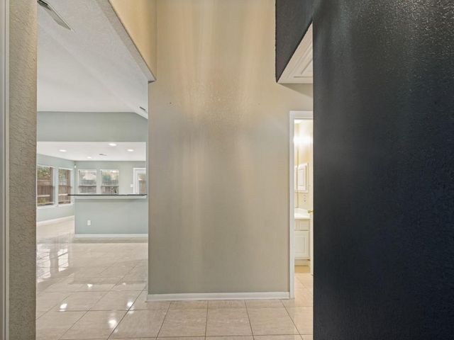 12514 Aubreywood Lane, Houston, TX 77070