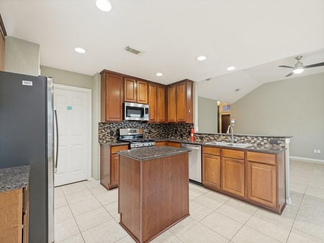 12514 Aubreywood Lane, Houston, TX 77070