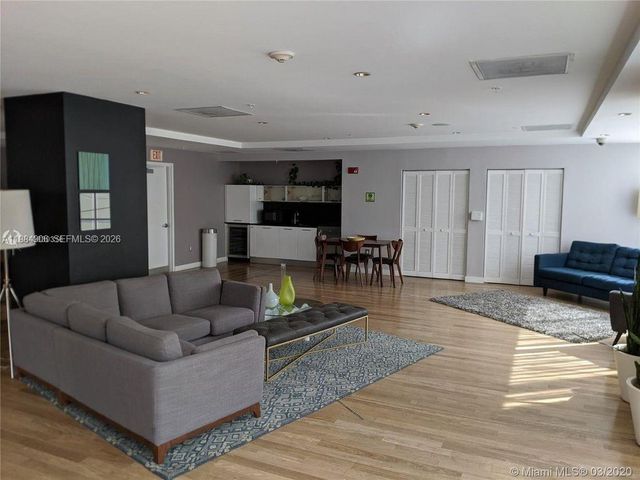 133 NE 2nd Ave 302, Miami, FL 33132