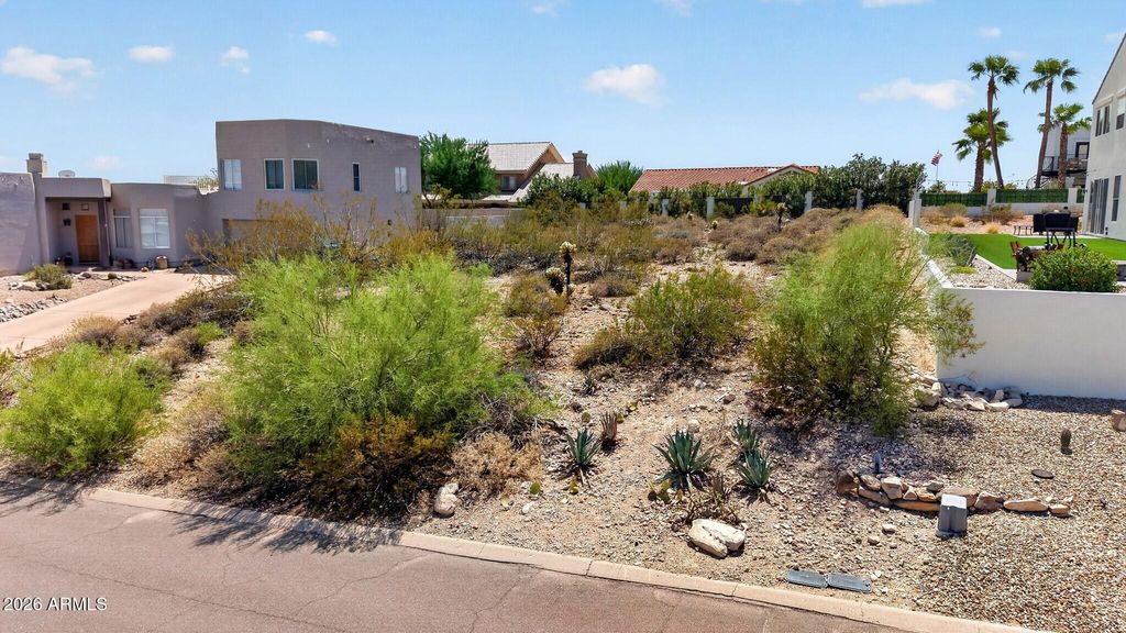 15607 E CHOLLA Drive 12, Fountain Hills, AZ 85268 — exterior