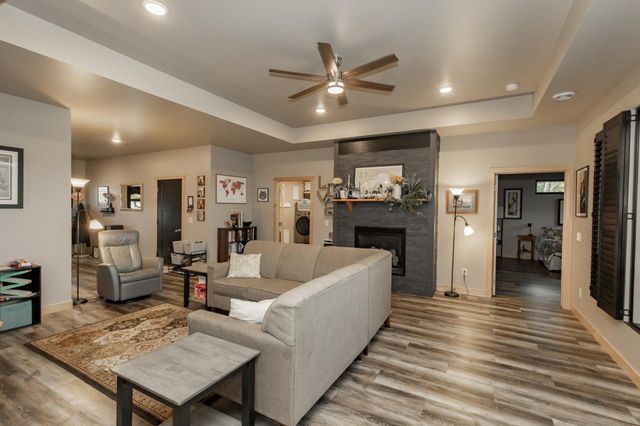 1885 Aspen Drive, Detroit Lakes, MN 56501