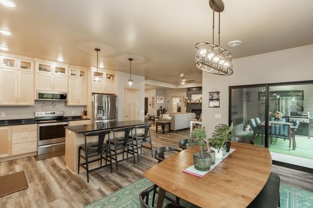 1885 Aspen Drive, Detroit Lakes, MN 56501