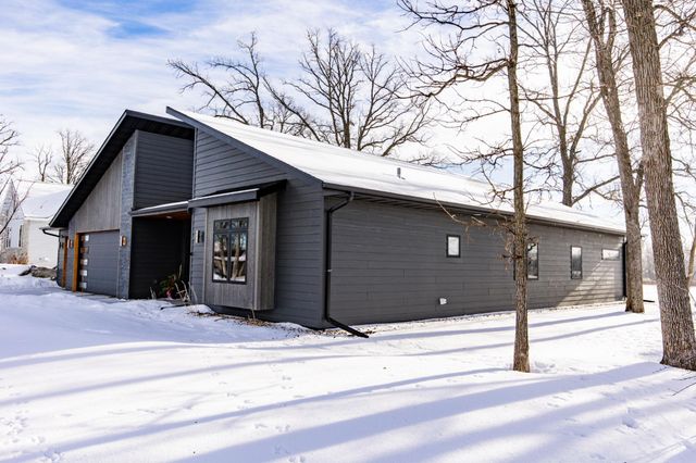 1885 Aspen Drive, Detroit Lakes, MN 56501