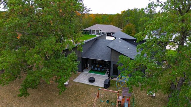 1885 Aspen Drive, Detroit Lakes, MN 56501