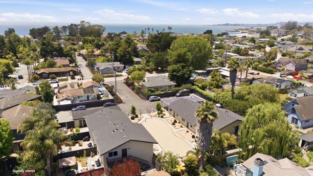 26512661 Fresno Street, Santa Cruz, CA 95062