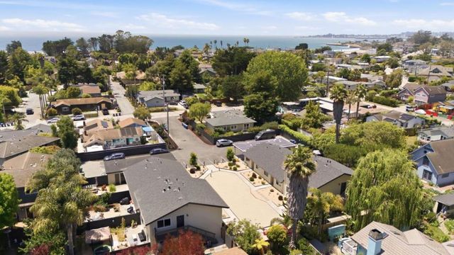 26512661 Fresno Street, Santa Cruz, CA 95062
