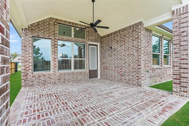 12103 Blossom Drive, Santa Fe, TX 77510