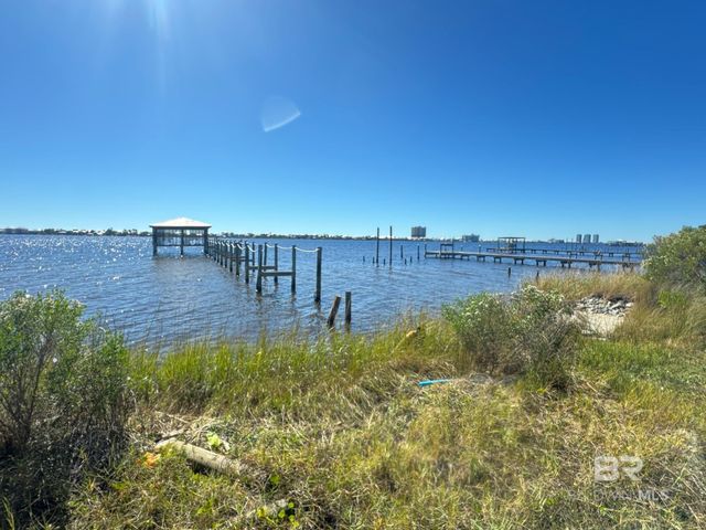 17652 State Highway 180, Gulf Shores, AL 36542