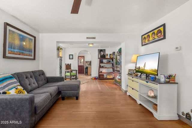 1913 N EAST Street, Flagstaff, AZ 86004