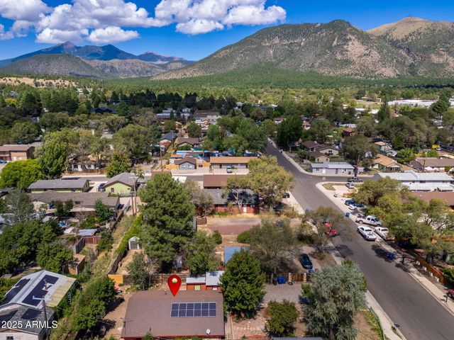 1913 N EAST Street, Flagstaff, AZ 86004
