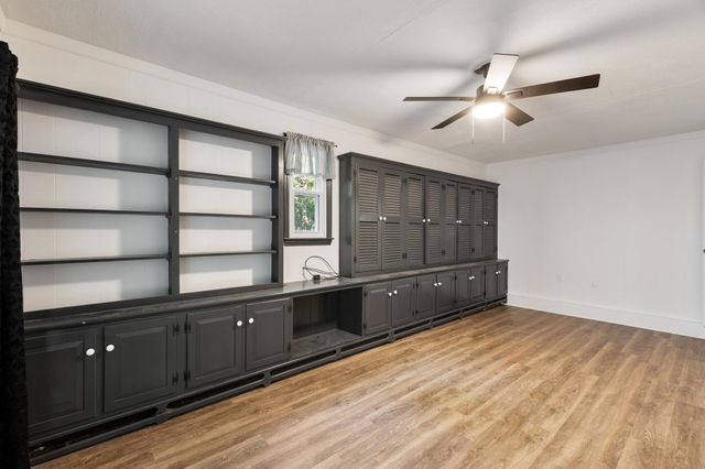 10 Pine Road, North Hampton, NH 03862