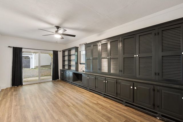 10 Pine Road, North Hampton, NH 03862
