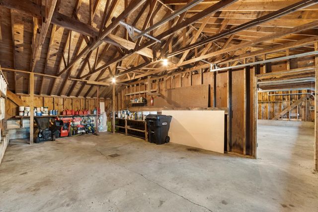 10 Pine Road, North Hampton, NH 03862