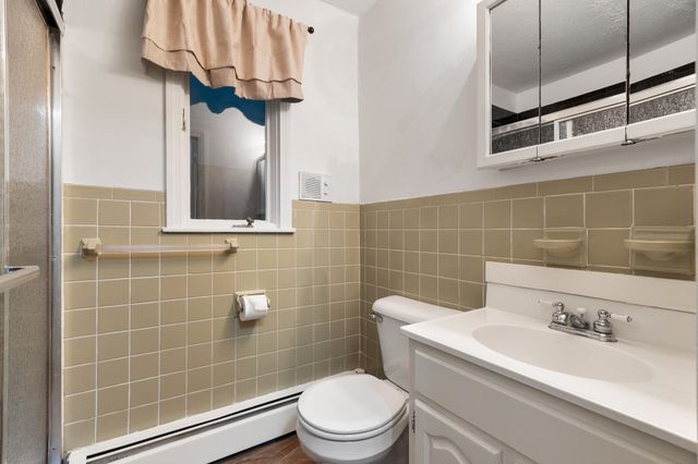 10 Pine Road, North Hampton, NH 03862
