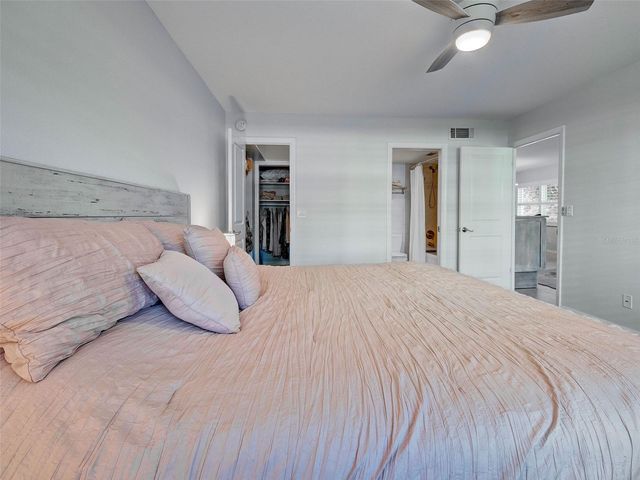 232 SAINT AUGUSTINE AVENUE 207, Venice, FL 34285