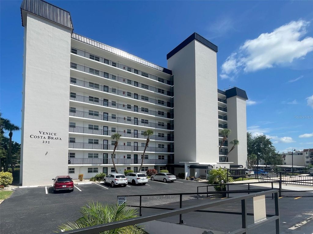 232 SAINT AUGUSTINE AVENUE 207, Venice, FL 34285