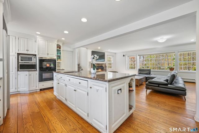 140 Signal Hill Road, Wilton, CT 06897