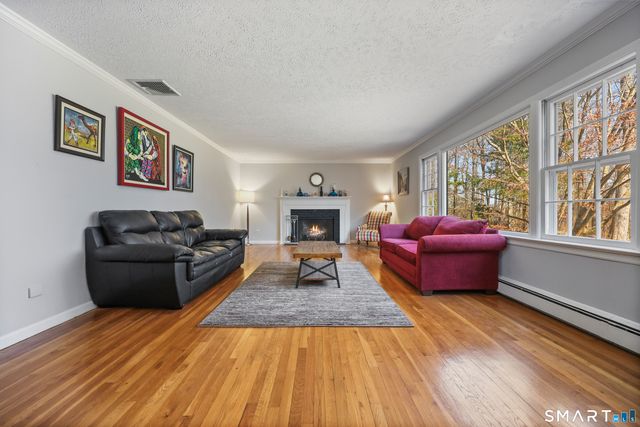 140 Signal Hill Road, Wilton, CT 06897