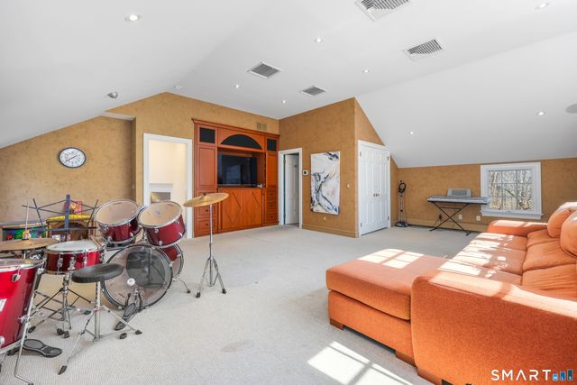 140 Signal Hill Road, Wilton, CT 06897