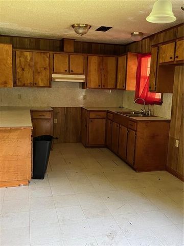 706 CHENNAULT Street, Bunkie, LA 71322