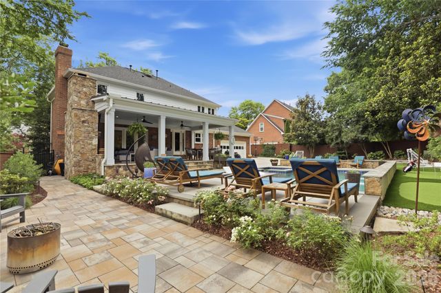 10040 Berkeley Forest Lane, Charlotte, NC 28277