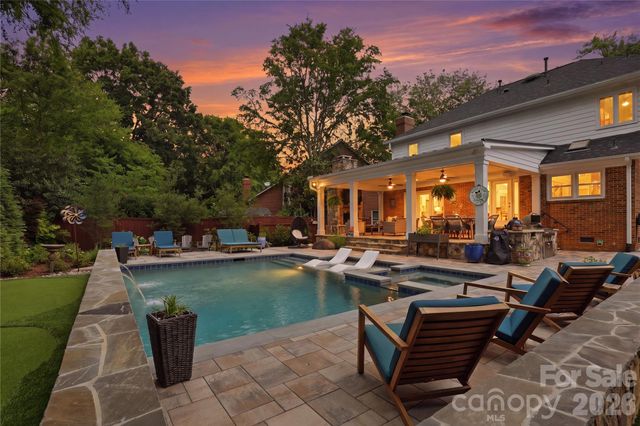 10040 Berkeley Forest Lane, Charlotte, NC 28277