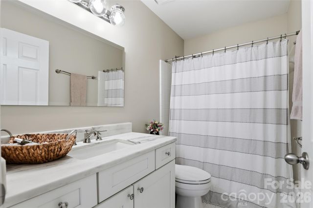 10040 Berkeley Forest Lane, Charlotte, NC 28277