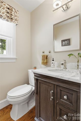 10040 Berkeley Forest Lane, Charlotte, NC 28277