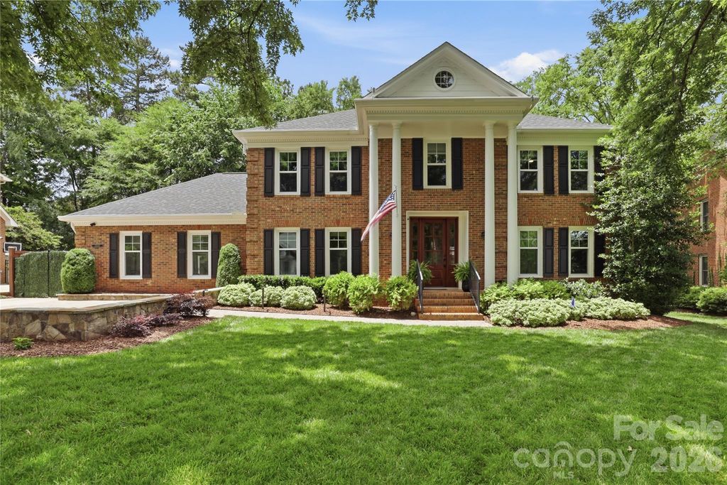 10040 Berkeley Forest Lane, Charlotte, NC 28277