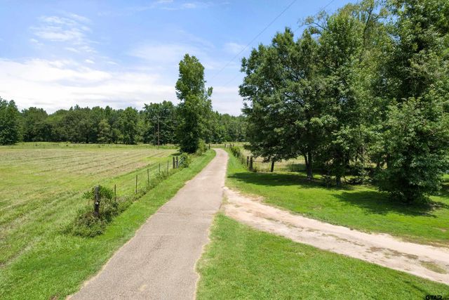672 CR 4960, Pittsburg, TX 75686