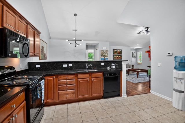 53 Harvest Way, Fitchburg, WI 53711