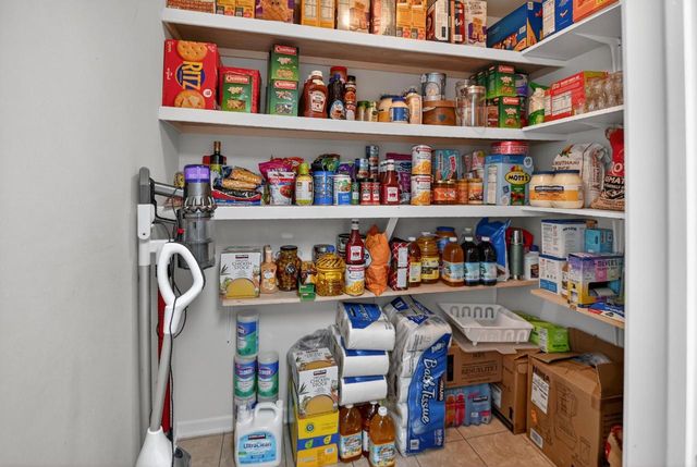 53 Harvest Way, Fitchburg, WI 53711
