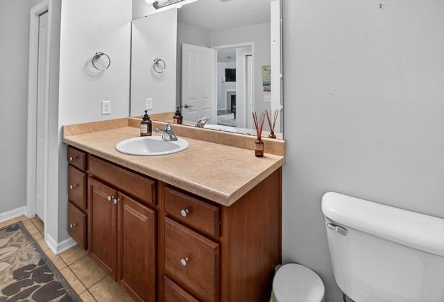 53 Harvest Way, Fitchburg, WI 53711