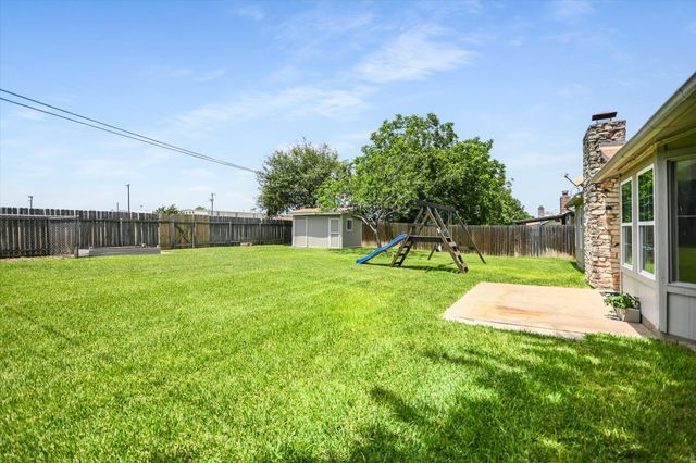 1307 Dove Haven DR, Pflugerville, TX 78660
